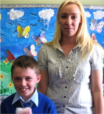 Ethan Ó Catháin with his teacher Bláithín Ní Shiail.